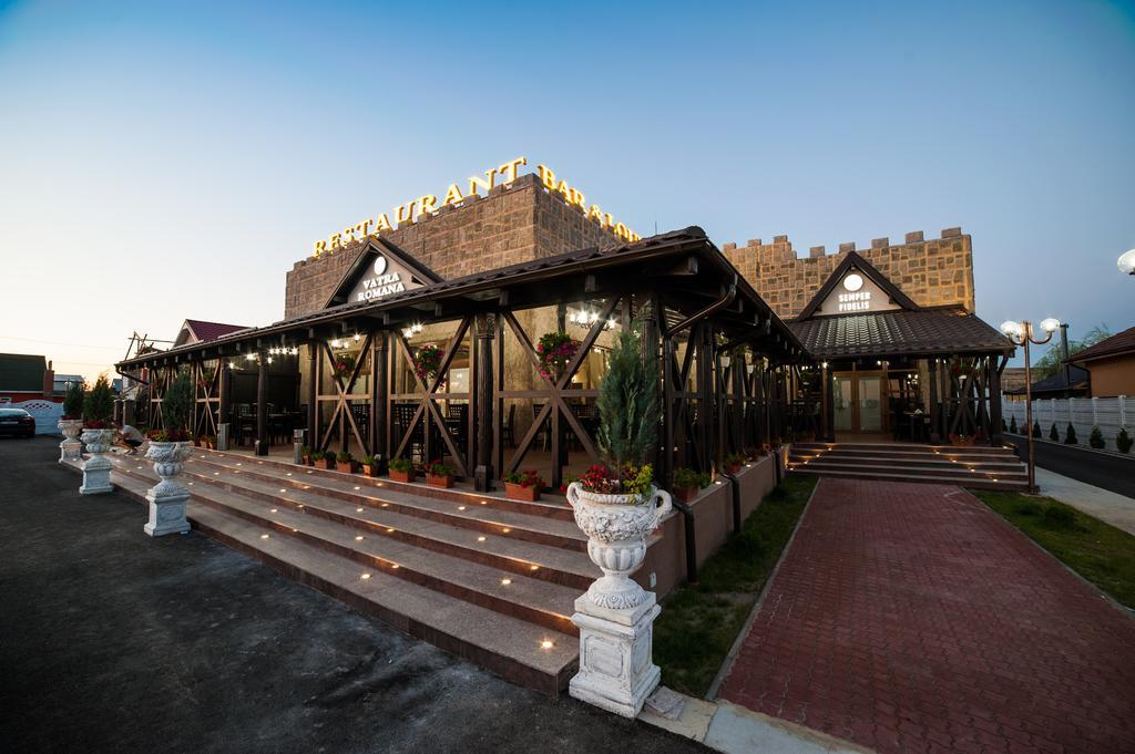Bed and Breakfast Vatra Romana Răcarii de Jos Exterior foto